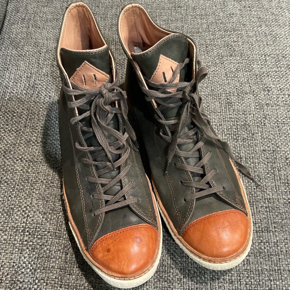 Men's Leather Converse Size 11